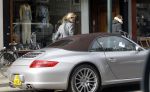 Amsterdam 10 maart 2010
Danielle Oerlemans krijgt bekeuring voor niet betaald parkeren op de cornelis schuytstraat. Danielle rijdt in porsche 911 cabrio.
Peter Smulders bv