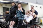 Tiel 25 maart 2010
Frans Duijts krijgt gouden plaat. Zijn vrouw met 3 dochters ouders en schoonouders zijn aanwezig.
Peter Smulders bv