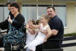 Tiel 25 maart 2010
Frans Duijts krijgt gouden plaat. Zijn vrouw met 3 dochters ouders en schoonouders zijn aanwezig.
Peter Smulders bv