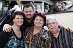 Tiel 25 maart 2010
Frans Duijts krijgt gouden plaat. Zijn vrouw met 3 dochters ouders en schoonouders zijn aanwezig.
Peter Smulders bv
