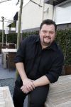 Tiel 25 maart 2010
Frans Duijts krijgt gouden plaat. Zijn vrouw met 3 dochters ouders en schoonouders zijn aanwezig.
Peter Smulders bv