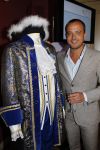 Barneveld 22 maart 2010
Presentatie de gelaarsde kat in kasteel Barneveld met Geert Hoes en Maud Mulder.
Peter Smulders bv