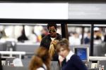 Amsterdam Schiphol 1 mei 2009
Doutzen Kroes heeft samen met haar vriend Greg Andrews koninginnedag gevierd in Amsterdam. De volgende dag zijn ze samen gevlogen naar het Filmfestival in Cannes