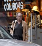 Amsterdam 29 maart 2010
Hans Dulfer doet boodschappen op de pc hooftstraat.
Peter Smulders bv