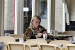Amsterdam 17 maart 2010
Judith Osborn alleen op terras.
Peter Smulders bv
