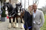 Barneveld 22 maart 2010
Presentatie de gelaarsde kat in kasteel Barneveld met Geert Hoes en Maud Mulder.
Peter Smulders bv