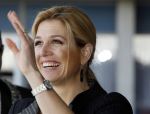 Veldhoven 13 april 2010
Prinses Maxima en Wolter Kroes bij het prinses Maxima ziekenhuis.
Peter Smulders bv