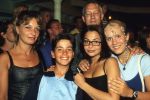 Georgina Verbaan met haar familie en links op de foto haar moeder