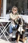 Amsterdam 23 maart 2010
Nikkie Plessen met hond op het terras.
Peter Smulders bv