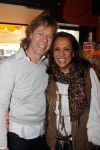 Amsterdam 28 maart 2010
Surprise feestje voor Patty Brard haar 55e verjaardag bij borrelbar. Patty met man Antoine
Peter Smulders bv