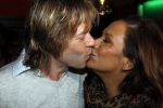 Amsterdam 28 maart 2010
Surprise feestje voor Patty Brard haar 55e verjaardag bij borrelbar. Patty met man Antoine
Peter Smulders bv