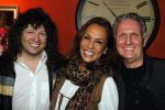 Amsterdam 28 maart 2010
Surprise feestje voor Patty Brard haar 55e verjaardag bij borrelbar. Patty met Emile Hartkamp
Peter Smulders bv
