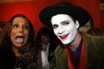 Amsterdam 28 maart 2010
Surprise feestje voor Patty Brard haar 55e verjaardag bij borrelbar. Patty Brard met The Joker
Peter Smulders bv