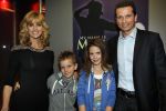 Amsterdam 26 maart 2010
Premiere Michael jackson in de heineken music hall. Richard Krajicek met Alec en Emma en Daphne Deckers
Peter Smulders bv