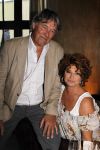 Loosdrecht 9 april 2010
Surprise feestje voor Monique des Bouvrie georganiseerd door haar man Jan des Bouvrie bij Fitou in Loosdrecht. Ron en Yvonne Brandsteder
Peter Smulders bv