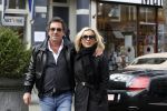 Amsterdam 27 maart 2010
Ronnie Rosenbaum en Tatjana Simic bij bentley cabrio met TAT 900 kenteken.
Peter Smulders bv