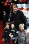 Amsterdam 21 maart 2010
Premiere hoe tem je een draak in Tuschinski. Vincent Croiset met kinderen
Peter Smulders bv