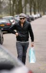 Amsterdam 7 april 2010
Waylon  wandelend op straat
Peter Smulders bv
