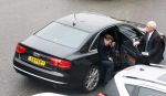 Amsterdam 14 maart 2011
Albert Verlinde met privechauffeur in zijn audi A8
Peter Smulders bv