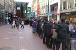 Eindhoven, 25 Maart 2011
Honderden mensen staan in de rij bij Amac voor de nieuwste Apple ipad 2