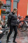 Maarssen en Bilthoven 31 maart 2011
Babette v Veen haar huis en ze doet boodschappen.
Peter Smulders bv