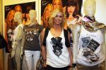 Amsterdam 30 maart 2011
Bridget Maasland presenteert t shirtlijn B by Bridget. Ze doet dit samen met haar ouders en broer.
Peter Smulders bv