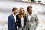 Amsterdam 7 april 2011
Presentatie cast Nova Zembla bij het Hilton. Reinout Oerlemans is regisseur en producent en Doutzen Kroes en Robert de Hoog spelen oa in de film.
Peter Smulders bv