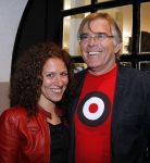 Amsterdam 24 maart 2011
Opening expositie Eddy Zoe en zijn vrouw Marieke Hulsegge. Evelien de Bruijn met vriend Paul v d Lugt
Peter Smulders bv