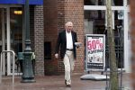 Breukelen 26 maart 2011
Frits Kroymans doet boodschappen in Breukelen.
Peter Smulders bv