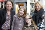 Amsterdam 20 maart 2011
Premiere Hop in Tuschinski. henkjan Smits met vrouw en dochters
Peter Smulders bv