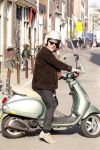 Amsterdam 29 maart 2011
Huub Stapel op zijn vespa scooter.
Peter Smulders bv