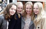 Amsterdam 20 maart 2011
Premiere Hop in Tuschinski. dochter Irene Moors met vriendinnen
Peter Smulders bv
