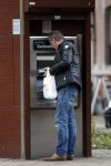 Amsterdam 25 maart 2011
Jack Spijkerman pint geld en doet boodschappen.
Peter Smulders bv