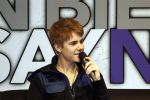 Rotterdam 27 maart 2011
Persconferentie van Justin Bieber in Ahoy. Peter v d Vorst begeleide het.
Peter Smulders bv
