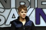 Rotterdam 27 maart 2011
Persconferentie van Justin Bieber in Ahoy. Peter v d Vorst begeleide het.
Peter Smulders bv