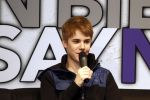 Rotterdam 27 maart 2011
Persconferentie van Justin Bieber in Ahoy. Peter v d Vorst begeleide het.
Peter Smulders bv