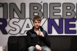 Rotterdam 27 maart 2011
Persconferentie van Justin Bieber in Ahoy. Peter v d Vorst begeleide het.
Peter Smulders bv