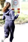 Uitdam 19 maart 
Katja Romer Schuurman aan het hardlopen bij haar op de dijk in uitdam.
Peter Smulders bv