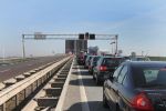 Urk, Ketelbrug bij URK open voor doorgang van zeilboten