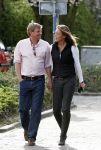 Breukelen 2 april 2011
De ex man van Mariska v Kolck Knut Jacobsen met zijn nieuwe vrienin Wia Kort.
Peter Smulders bv