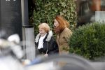 Amsterdam 4 maart 2006
Marian Mudder aan het winkelen met haar moeder op de cornelis schuytstraat
Peter Smulders bv