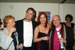 Den haag 30 januari 2003
Premiere Johnny Kraaykamp sr in schouwburg Den Haag.
Victor Reinier met marian Mudder en Serge Henri Valcke