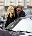 Amsterdam 12 februari 2011
Nicky v Dam heeft zijn vriendin Patricia Paay een Porsche 911 cabrio cadeau gegeven voor valentijnsdag.
Peter Smulders bv