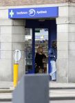 Amsterdam 31 maart 2011
Patricia Paay doet met een vriend boodschappen.
Peter Smulders bv