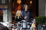 Amsterdam 31 maart 2011
Patricia Paay doet met een vriend boodschappen.
Peter Smulders bv