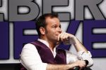 Rotterdam 27 maart 2011
Persconferentie van Justin Bieber in Ahoy. Peter v d Vorst begeleide het.
Peter Smulders bv