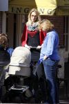 Amsterdam 19 maart 2011
Susan Smit met vriend en baby achter de kinderwagen en op terras.
Peter Smulders bv