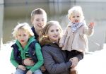 Kaatsheuvel 20 maart 2011
Max Bo Anouk Edwin Smulders Tim en Sanne Vrenken en Oma josje in de efteling.
Peter Smulders bv