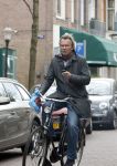 Amsterdam 1 april 2011
Tom Egbers op de fiets
Peter Smulders bv