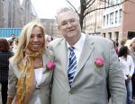 Scheveningen en Den Haag 1 april 2012
Trouwen Samantha de Jong ( Barbie uit oh oh Cherso) en Michael v d Plas. Barbie manager
Peter Smulders bv